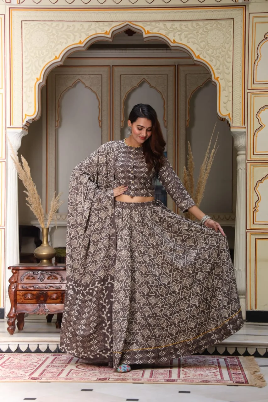 roman coffee plus size wedding lehenga