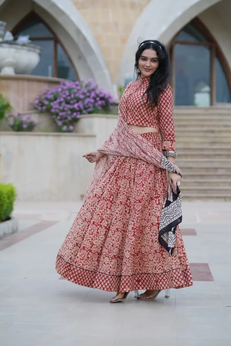 Online Lehenga Choli For Navratri