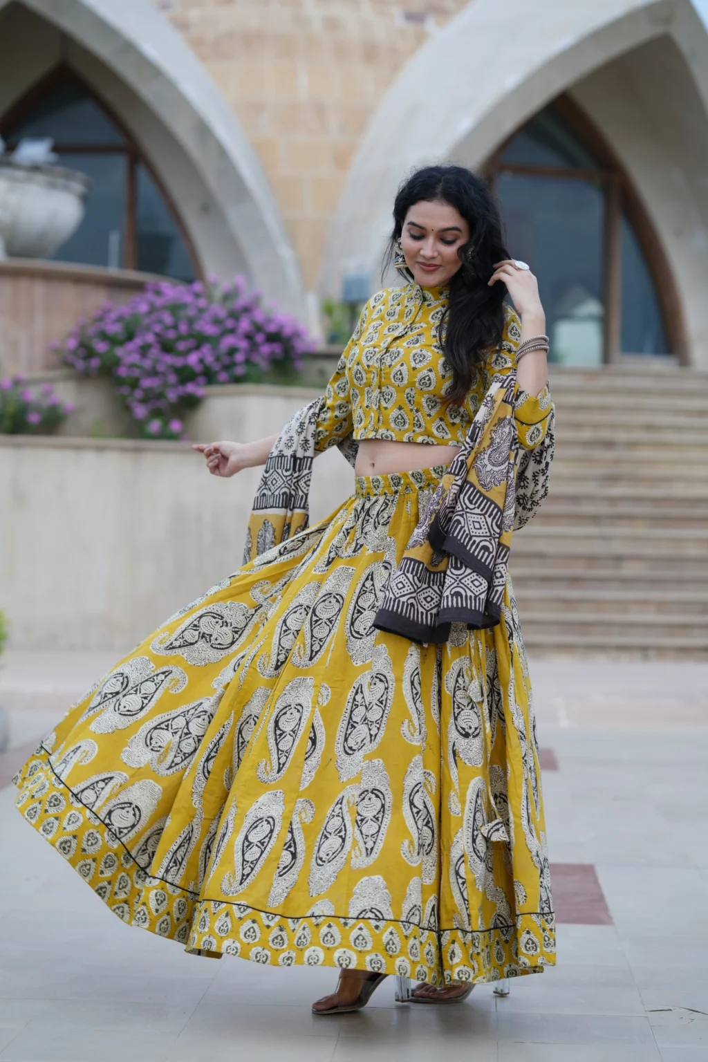 Buy Lehenga Choli For Garba Nights