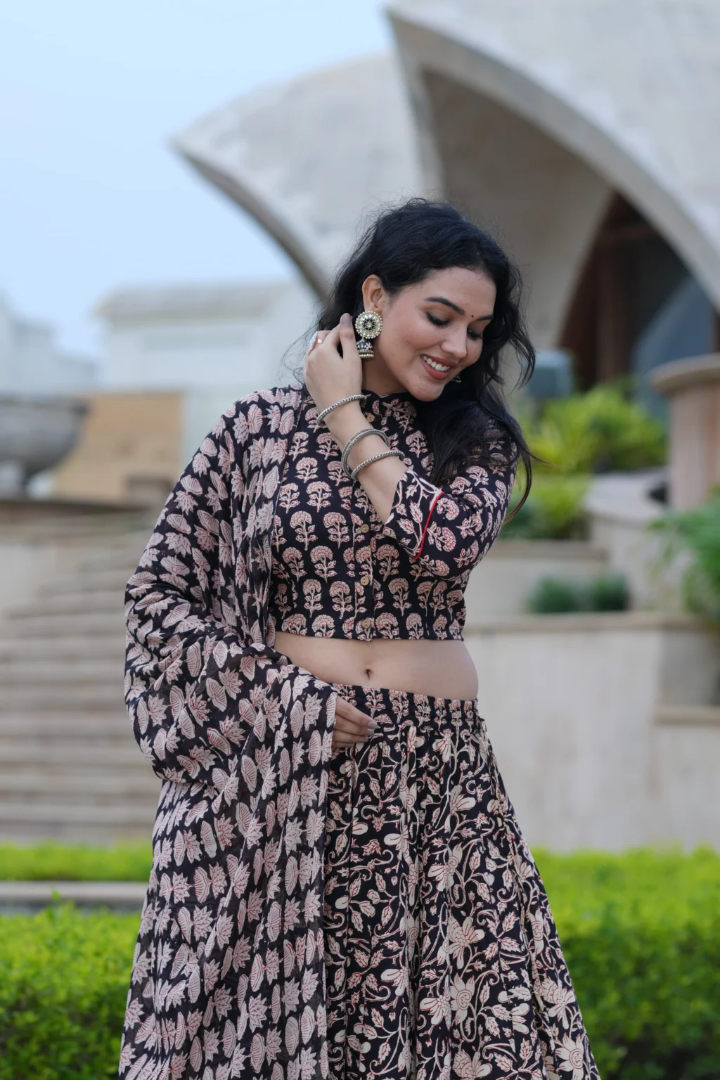 Buy Latest Lehenga Choli For Navratri